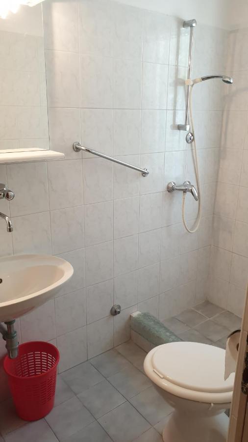 Accomodation Mirjana Rooms Poreč Eksteriør bilde