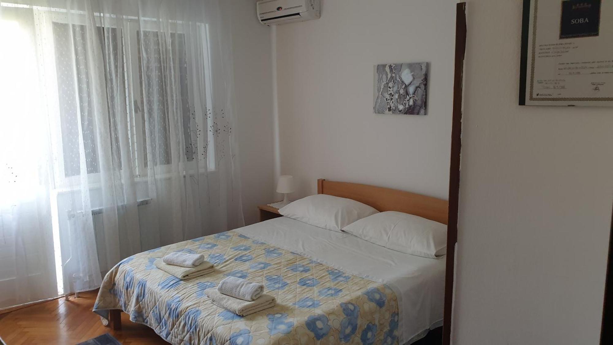 Accomodation Mirjana Rooms Poreč Eksteriør bilde
