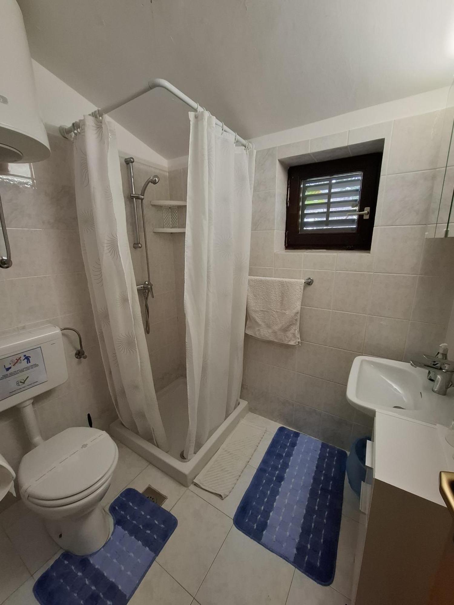 Accomodation Mirjana Rooms Poreč Eksteriør bilde