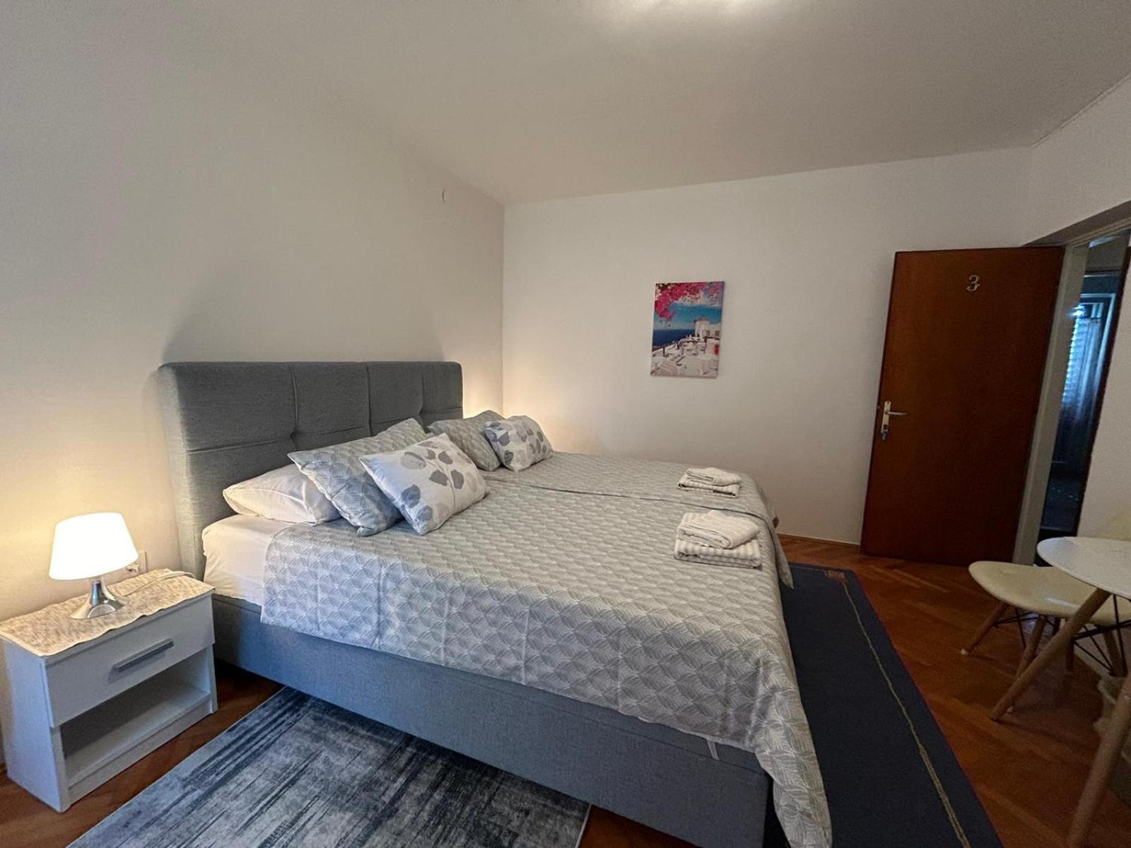 Accomodation Mirjana Rooms Poreč Eksteriør bilde