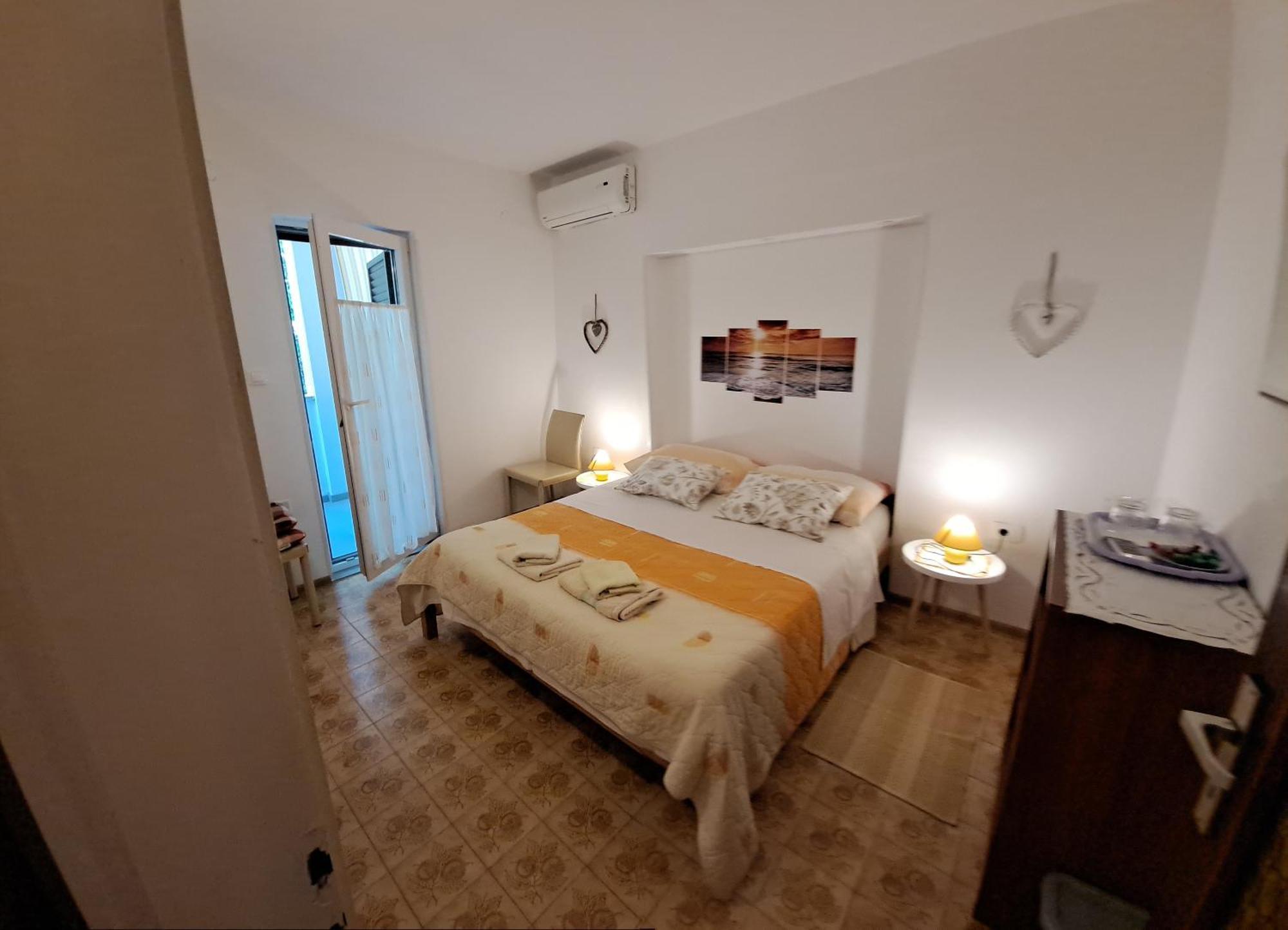 Accomodation Mirjana Rooms Poreč Eksteriør bilde